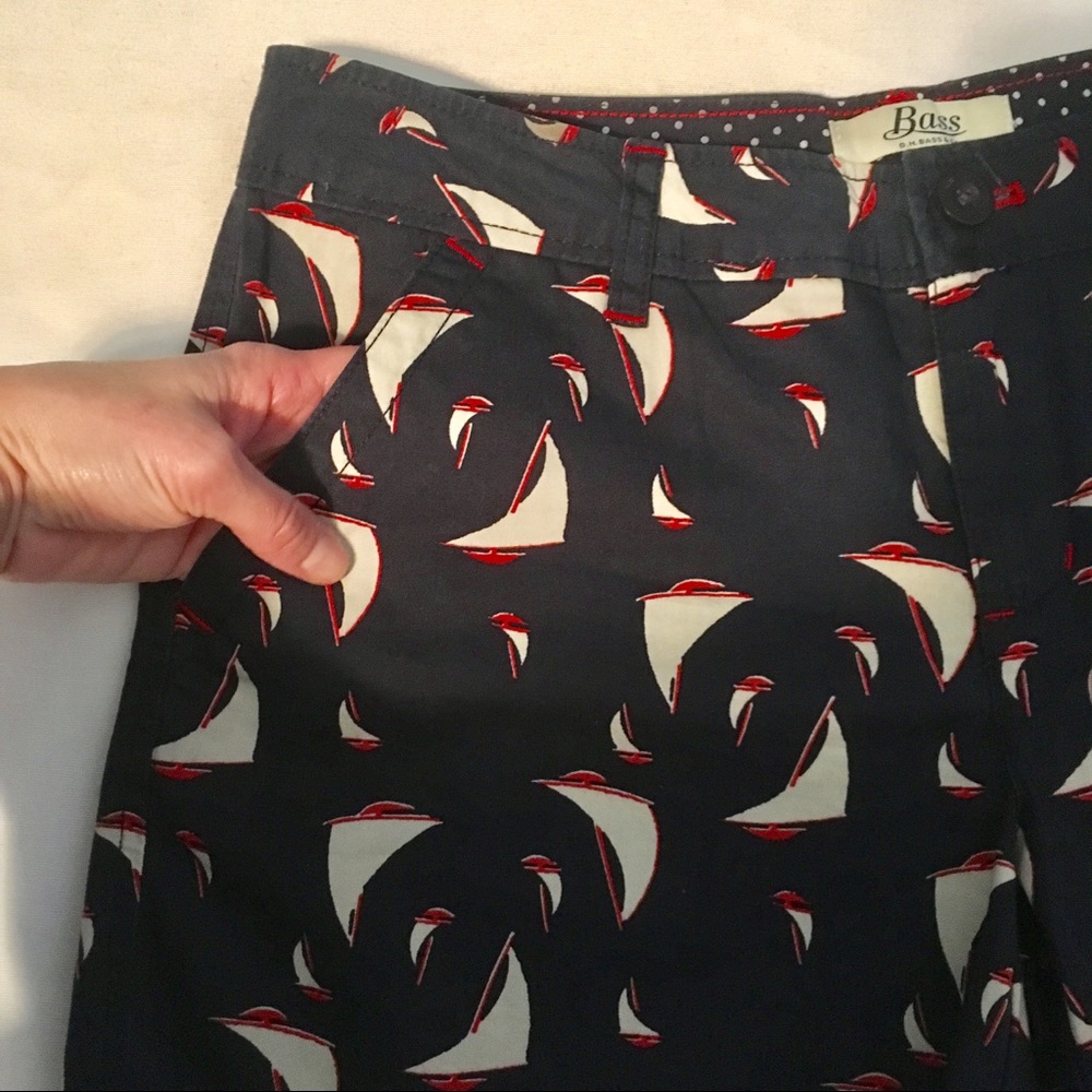 Bass Navy Sailboat You Gotta Regatta Style Shorts - Picture 3 of 6